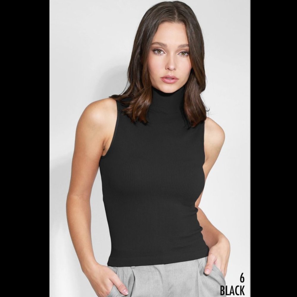 NEW Seamless Ribbed Turtleneck Sleeveless Top